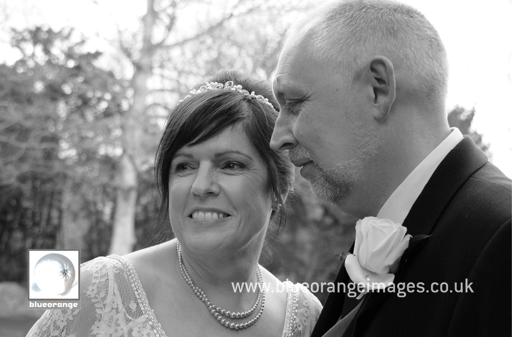 Caroline & Keith, Denham Grove wedding photos