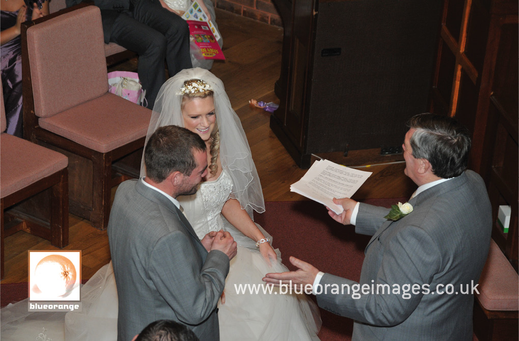 Lucinda & Dave – Watford Church of the Nazarene. The wedding ceremony