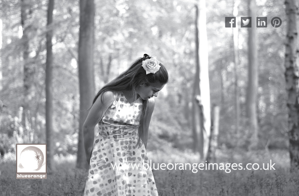 Blue Orange Images family photography portraits, Whippendell Woods, Watford